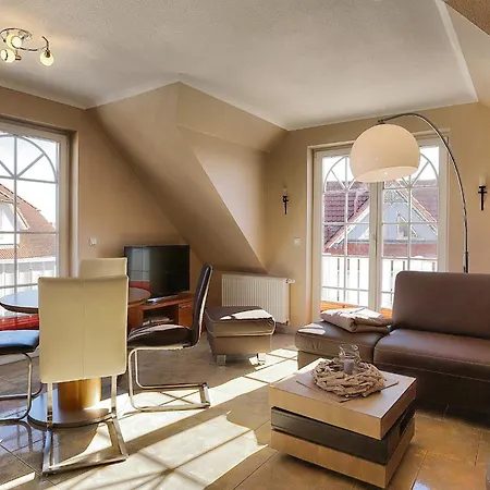 Sonnenuhr, Fw 8 * Zingst